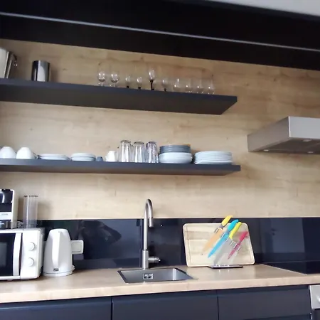 - Geraeumige 95 Qm Mit Balkon Daire Augsburg