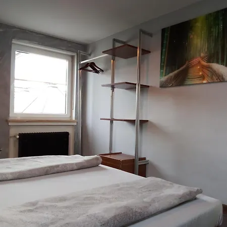 Apartamento - Geraeumige 95 Qm Mit Balkon