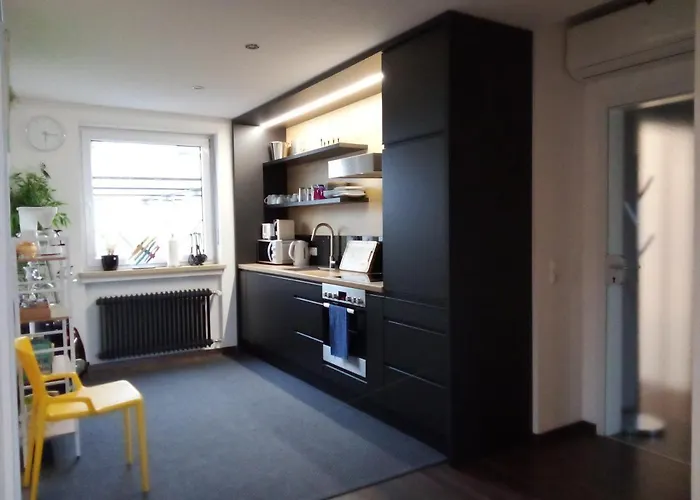 Apartman - Geraeumige 95 Qm Mit Balkon Augsburg