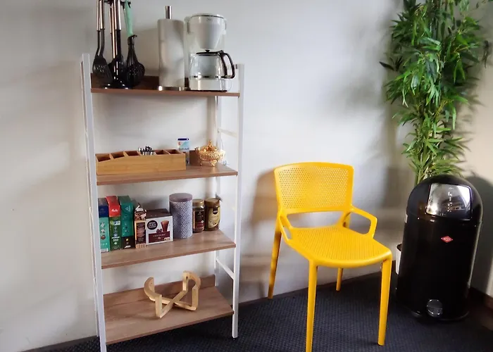 Apartman - Geraeumige 95 Qm Mit Balkon *