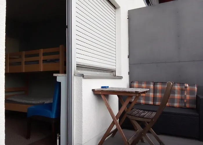 Apartman - Geraeumige 95 Qm Mit Balkon *